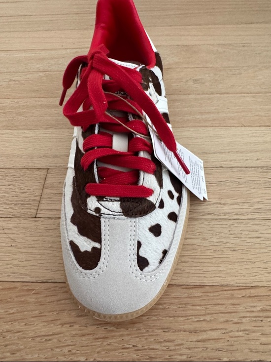 adidas Shoes - adidas Samba OG W in AUCO/White/Gum Box Label Cow Print